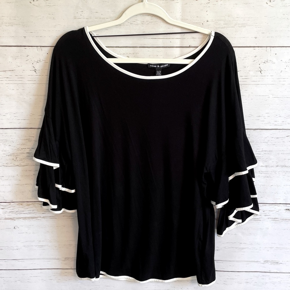 Cable & Gauge Black Ruffle-Sleeved Top with White Trim, size XL, NWT - Picture 10 of 10